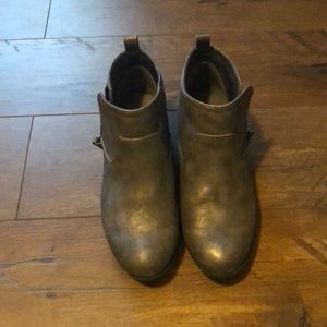 Grey metallic ankle boots